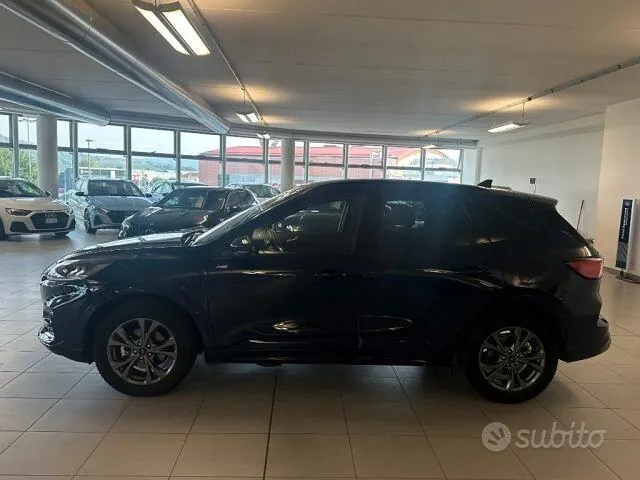 Ford Kuga 2023 photo 4