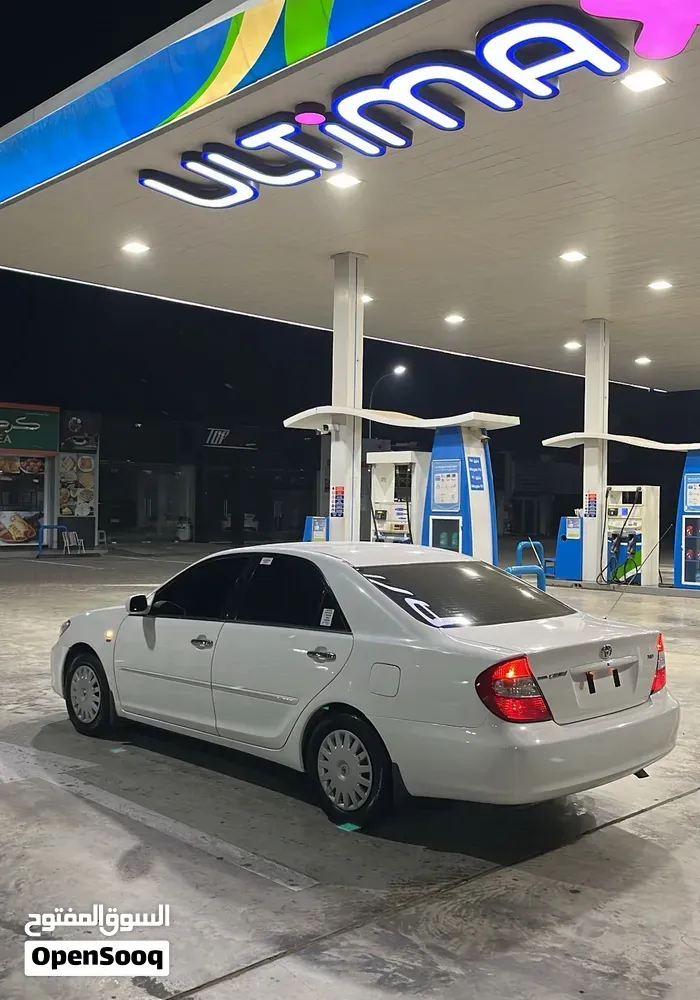 Toyota Camry 2004 photo 2