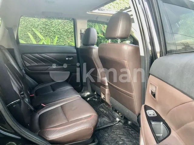 Mitsubishi Outlander 2016 photo 4