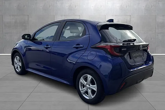Toyota Yaris 2023 photo 3