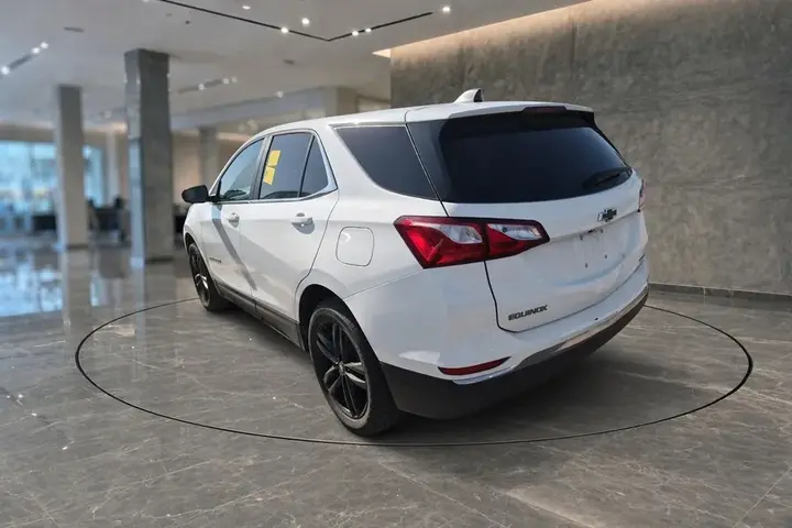 Chevrolet Equinox 2021 photo 4