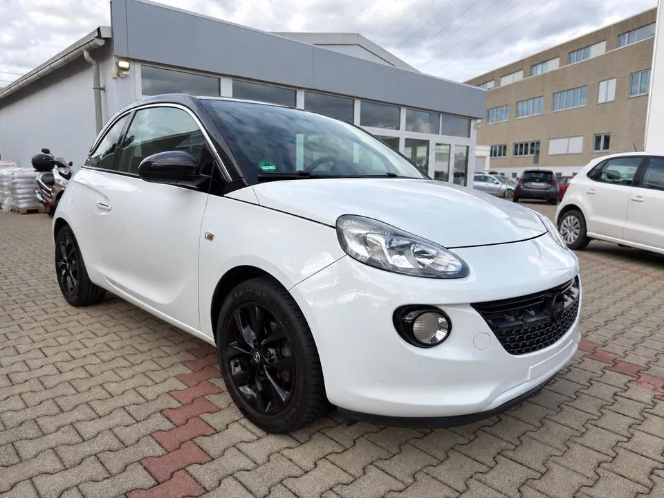 Opel Adam