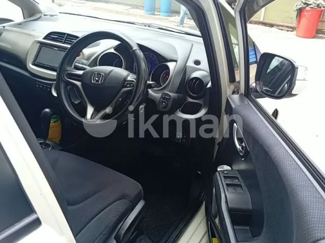 Honda Fit 2011 photo 3