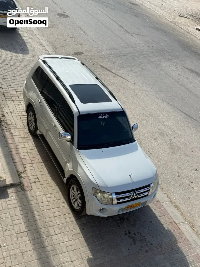 Mitsubishi Pajero 2014 photo 3