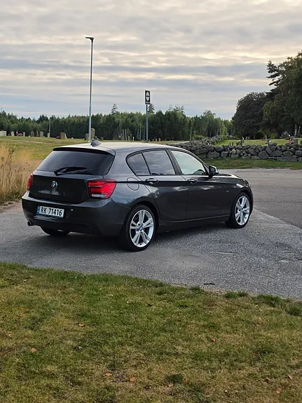 BMW 116D 2011 photo 4