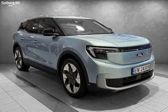 Ford Explorer 2025 photo 3
