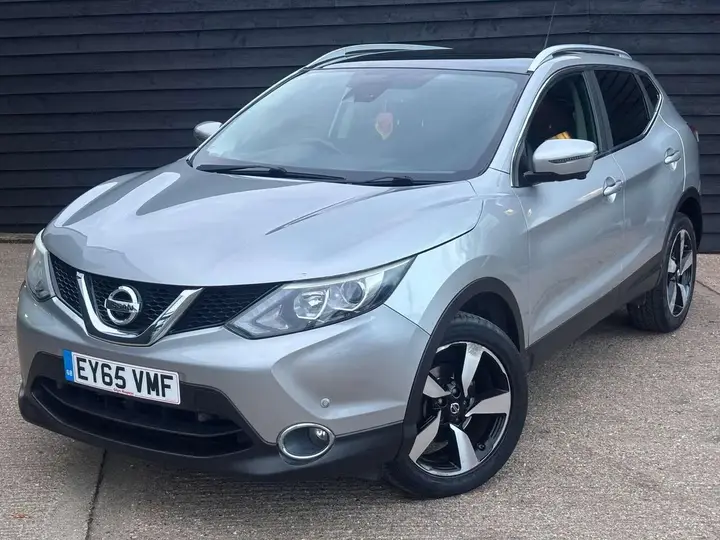 Nissan Qashqai 2015 photo 5