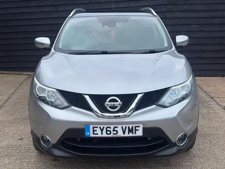 Nissan Qashqai 2015 photo 2