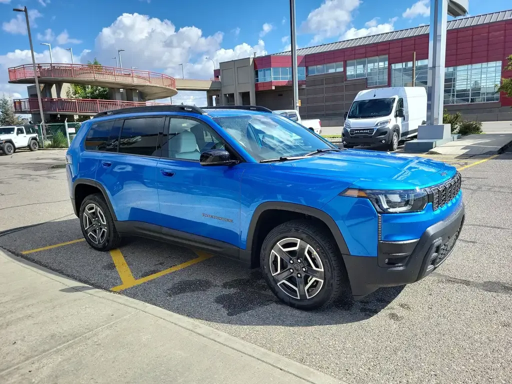 Jeep Cherokee 2026 photo 5
