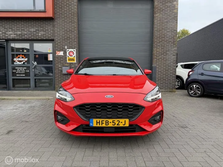 Ford Focus 2020 photo 2