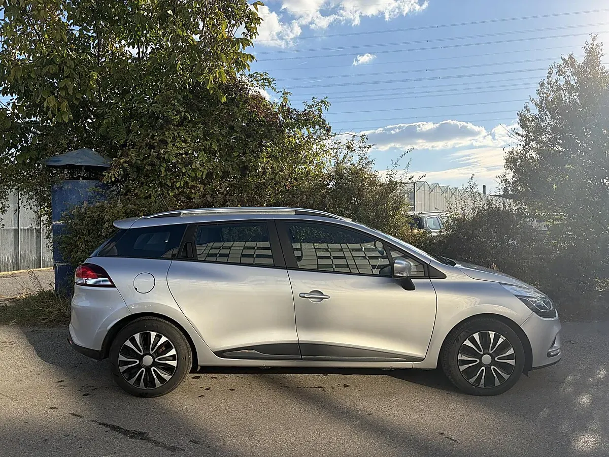 Renault Clio 2017 photo 2