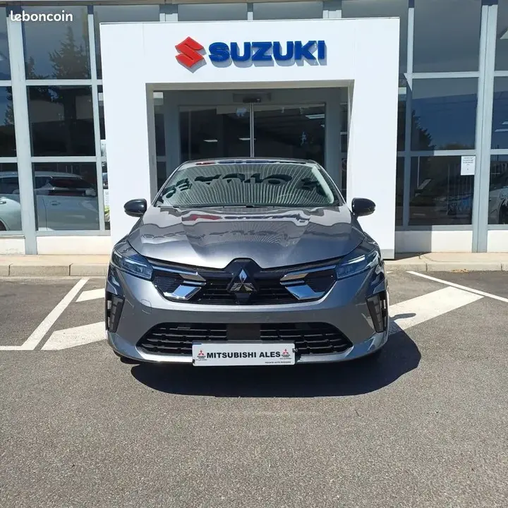 Mitsubishi Colt 2025 photo 2
