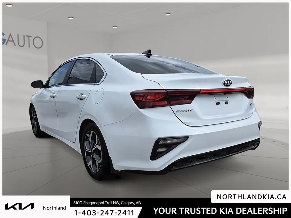 Kia Forte 2021 photo 2