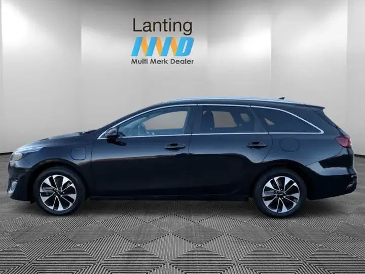 Kia Ceed 2023 photo 3