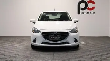 Mazda Demio 2016 photo 3