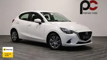 Mazda Demio 2016 photo 2