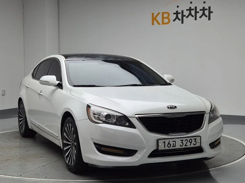 Kia K7 2012 photo 4