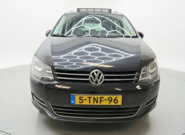 Volkswagen Sharan 2014 photo 2