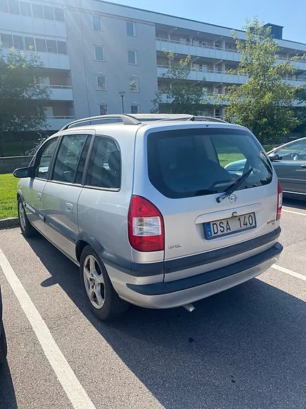Opel Zafira 2003 photo 2