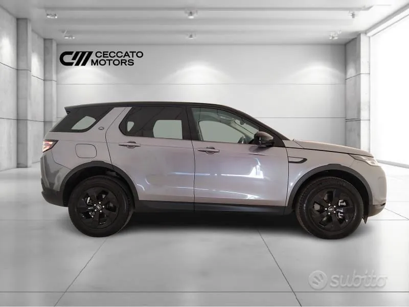 Land Rover Discovery Sport 2021 photo 3