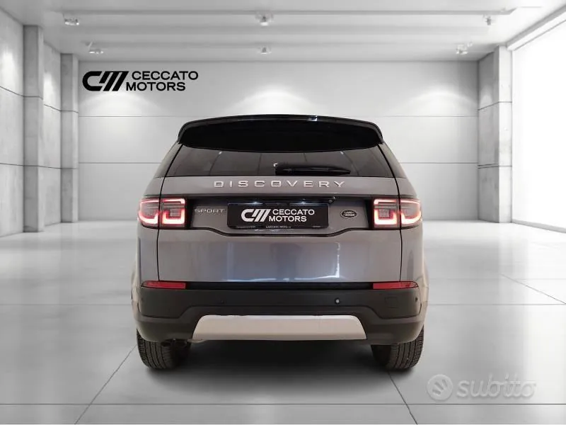 Land Rover Discovery Sport 2021 photo 5