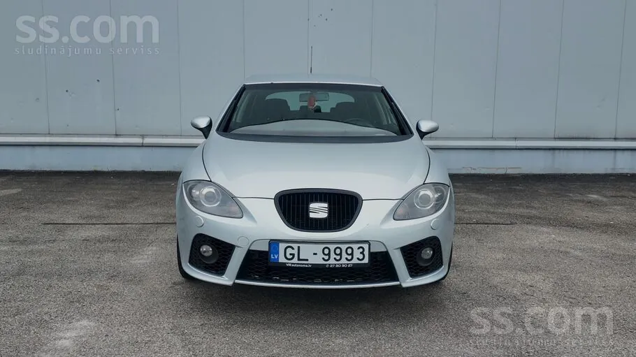 Seat Leon 2006 photo 2