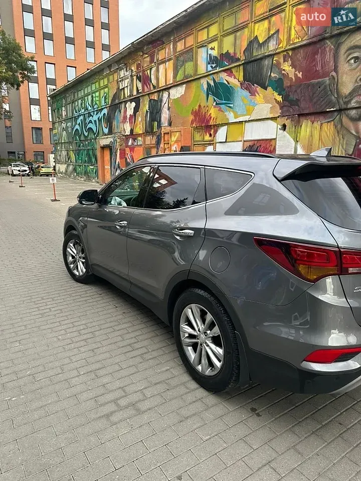 Hyundai Santa Fe 2016 photo 5