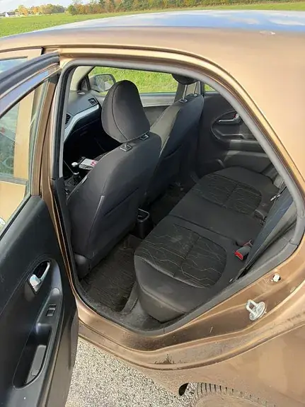 Kia Picanto 2011 photo 5