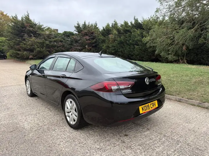 Vauxhall Insignia 2019 photo 4
