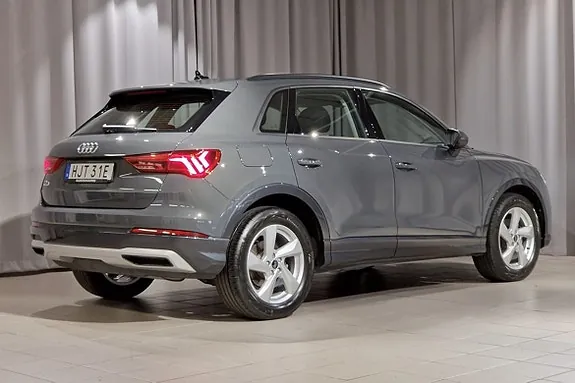 Audi Q3 2025 photo 4