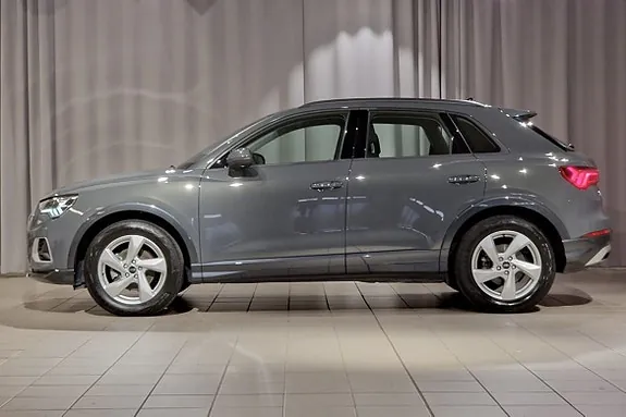 Audi Q3 2025 photo 2