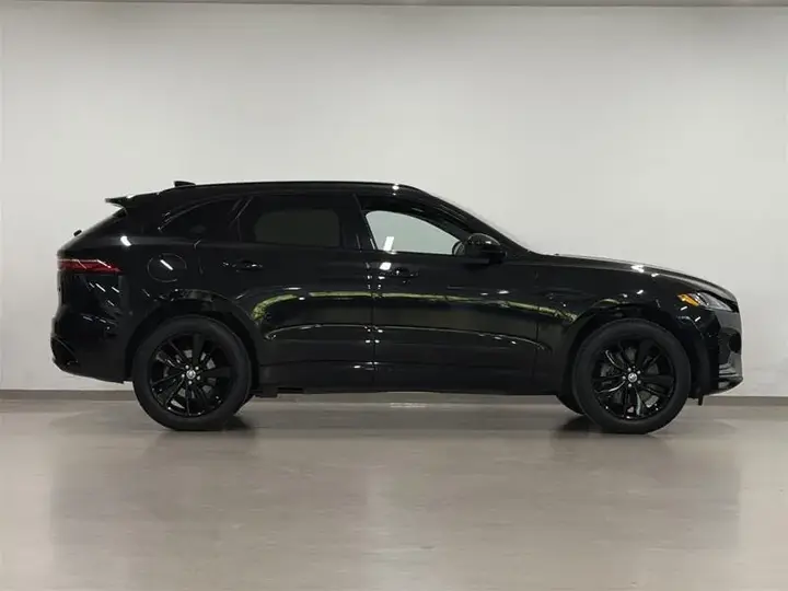 Jaguar F-Pace 2026 photo 3