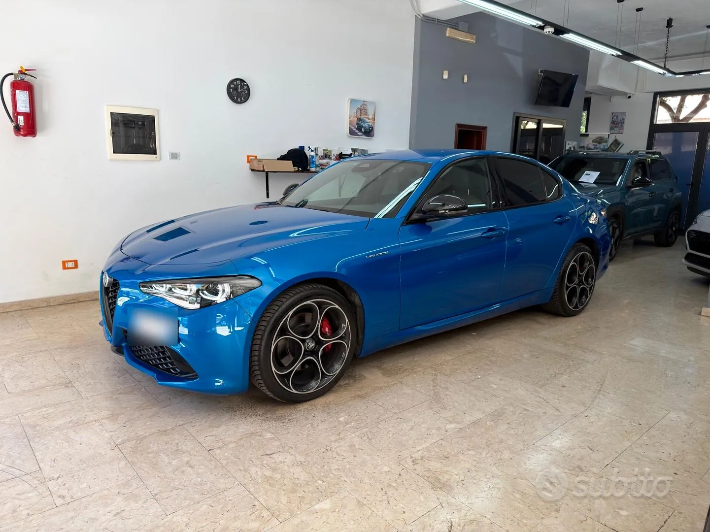 Alfa Romeo Giulia 2024 photo 2