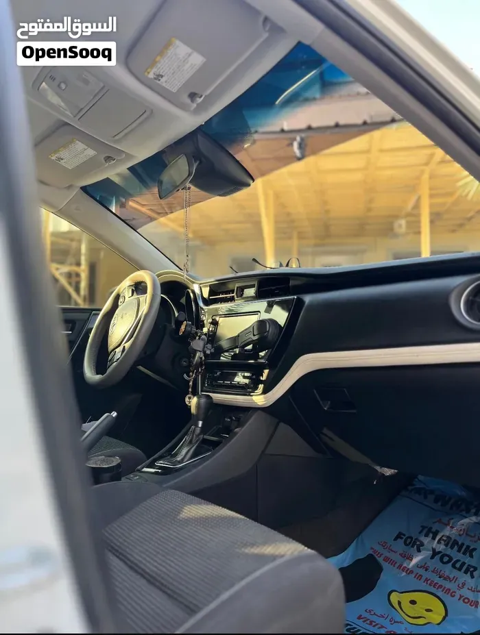 Toyota Corolla 2017 photo 3