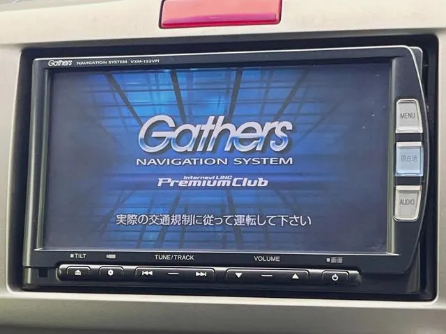 Honda Freede Hybrid 2012 photo 3