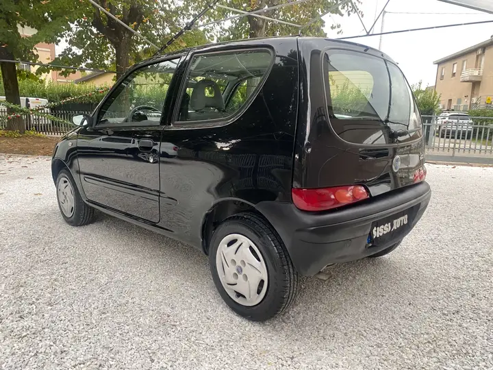 Fiat 600 2007 photo 4