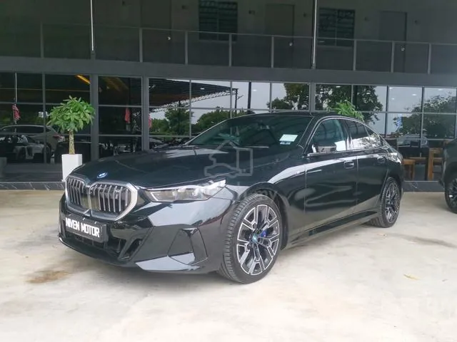 BMW I5