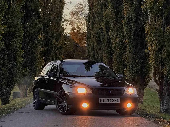 Volvo S60 2004 photo 2