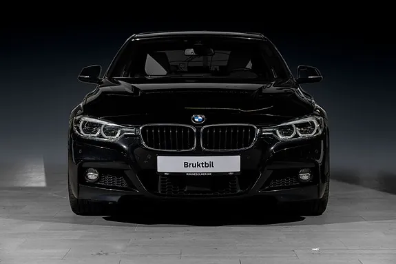 BMW 330E 2018 photo 2