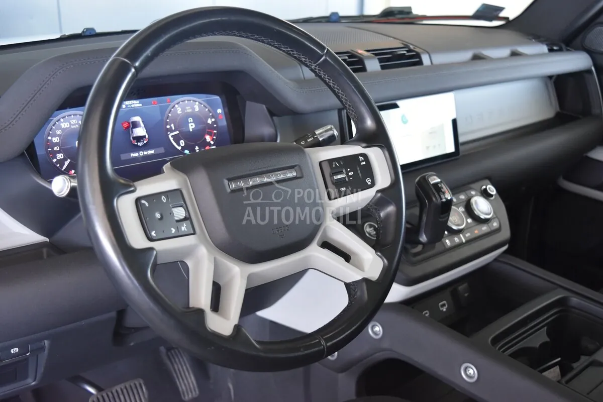 Land Rover Defender 2020 photo 4