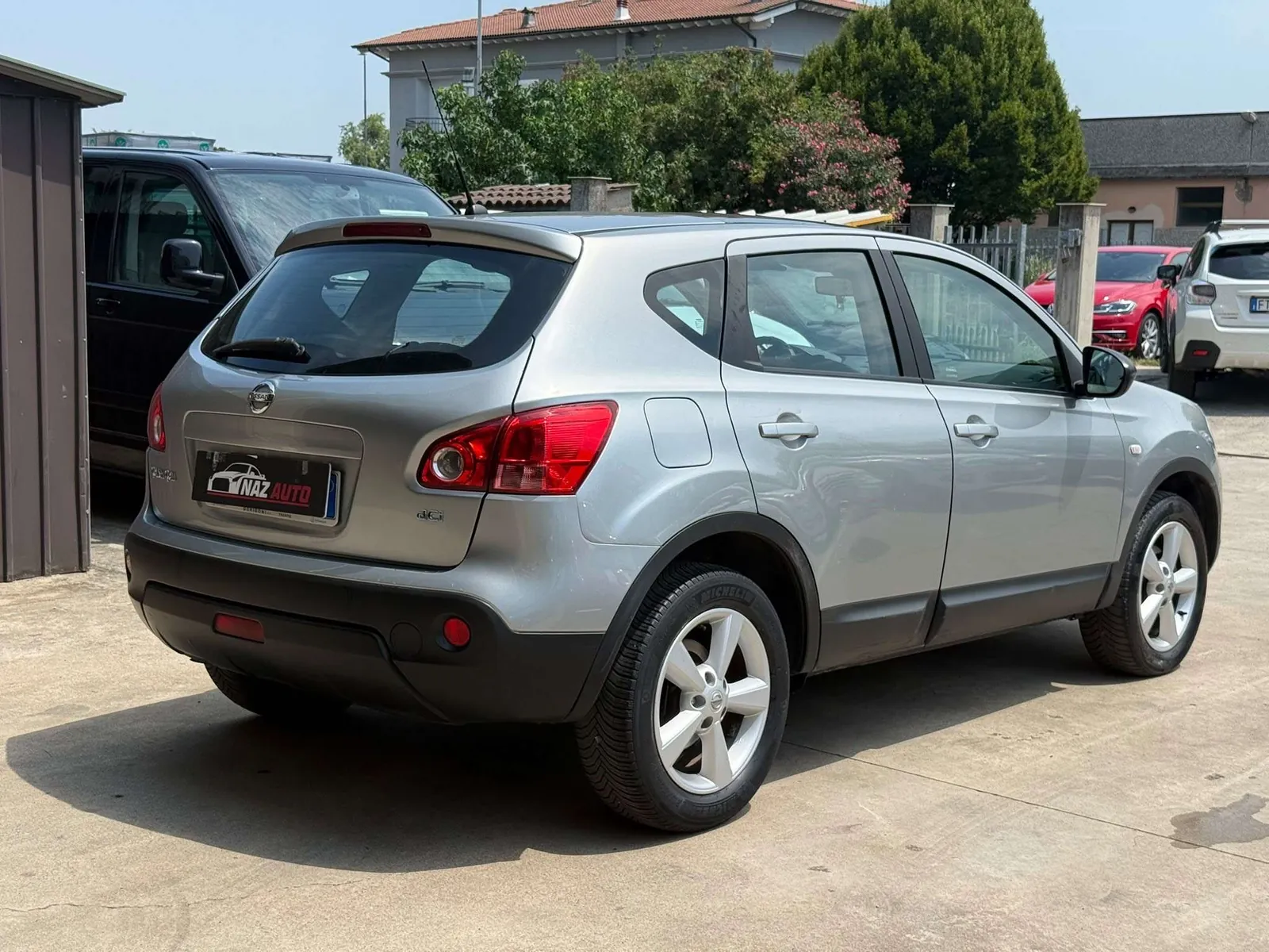 Nissan Qashqai 2009 photo 4