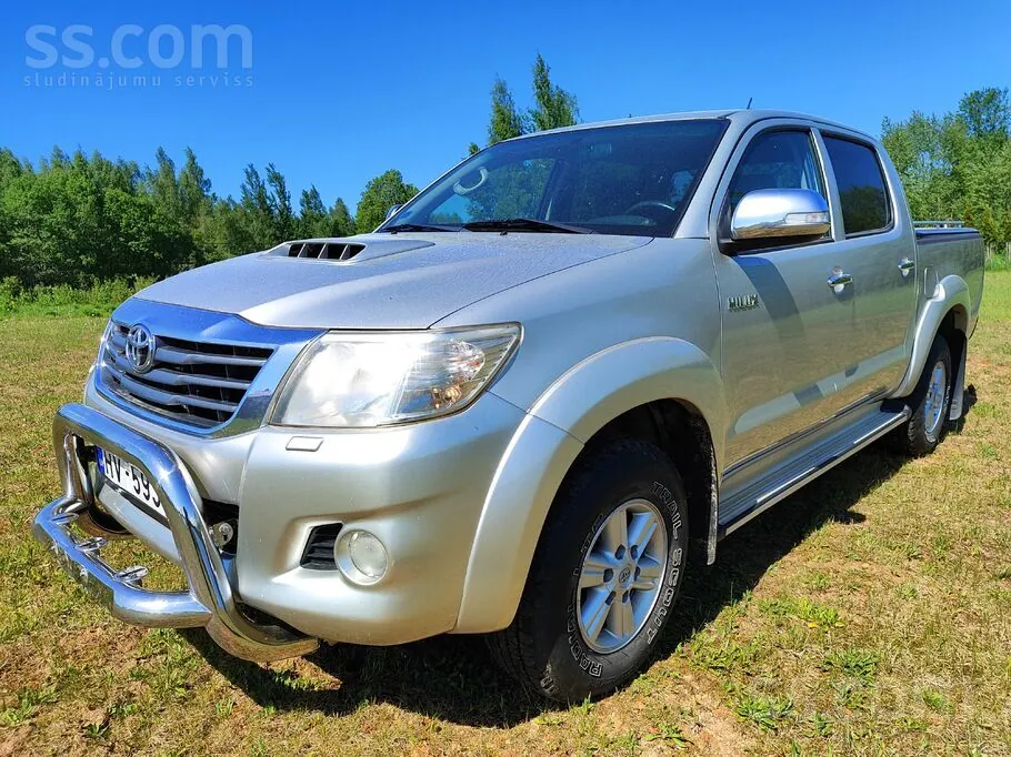 Toyota Hilux 2012 photo 3