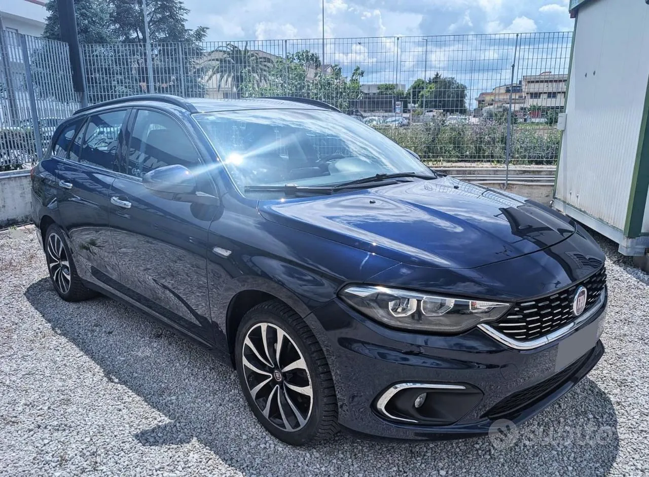 Fiat Tipo 2017 photo 2
