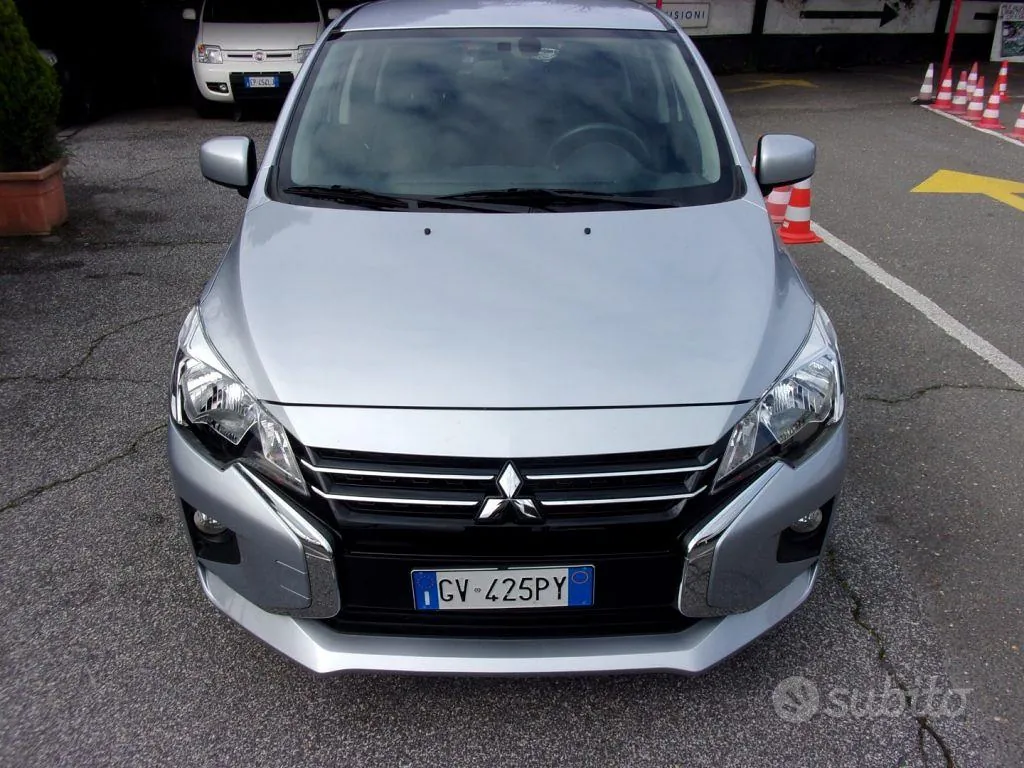 Mitsubishi Space Star 2024 photo 4