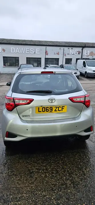 Toyota Yaris 2020 photo 3