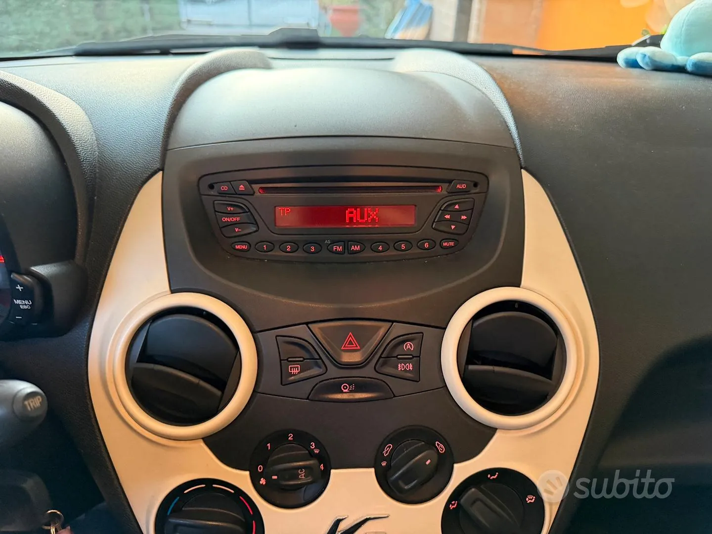 Ford Ka 2011 photo 4