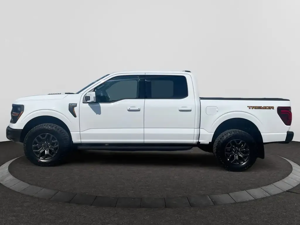 Ford F-150 2026 photo 2