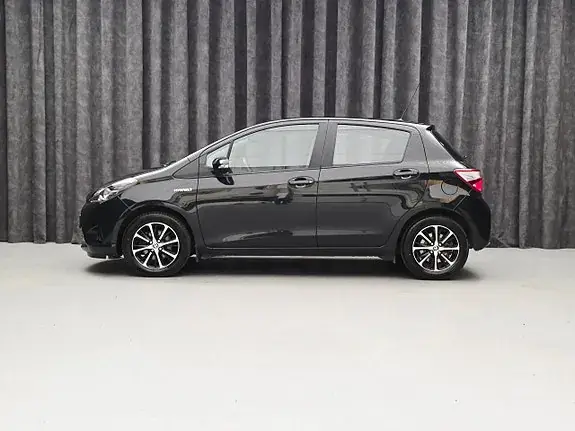 Toyota Yaris 2018 photo 4