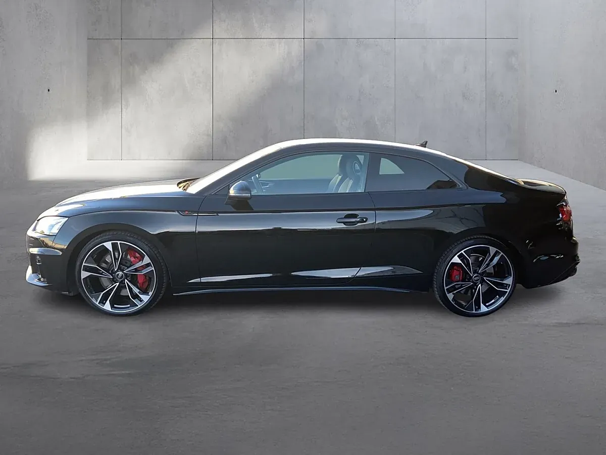 Audi A5 2023 photo 2