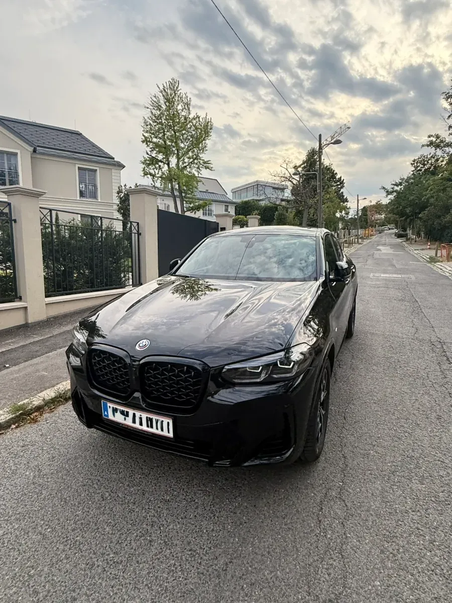 BMW X4 2022 photo 2